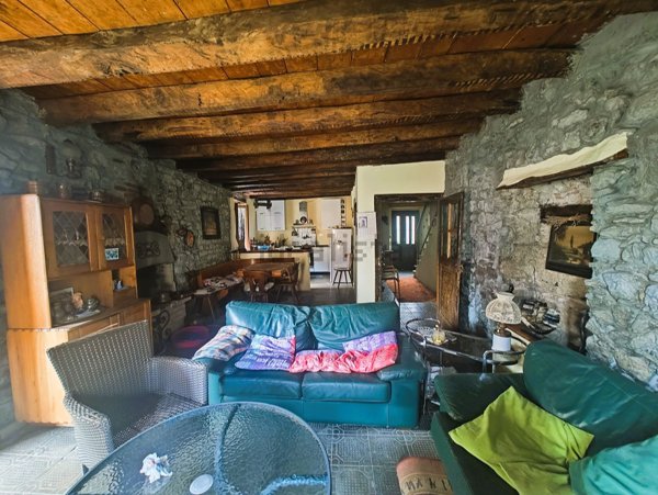 casa indipendente in vendita a Centro Valle Intelvi