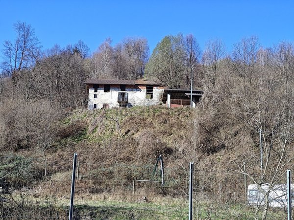 casa indipendente in vendita a Centro Valle Intelvi in zona San Fedele Intelvi