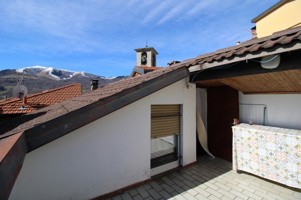 appartamento in vendita a Centro Valle Intelvi in zona San Fedele Intelvi