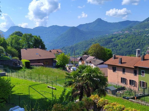 casa indipendente in vendita a Centro Valle Intelvi in zona San Fedele Intelvi