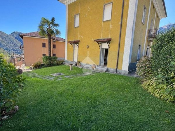 casa indipendente a Centro Valle Intelvi in zona Castiglione d'Intelvi
