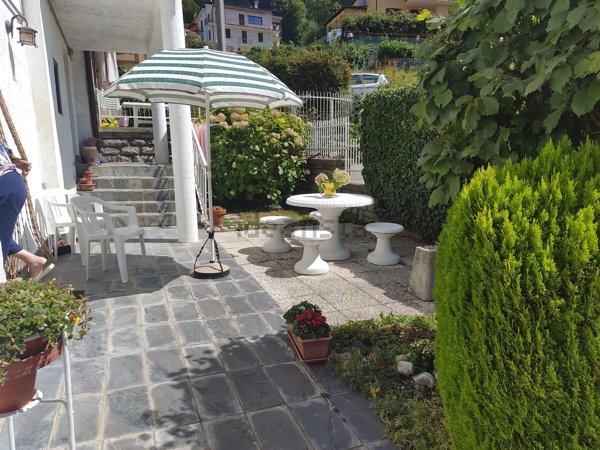 pentavano in vendita a Centro Valle Intelvi in zona San Fedele Intelvi