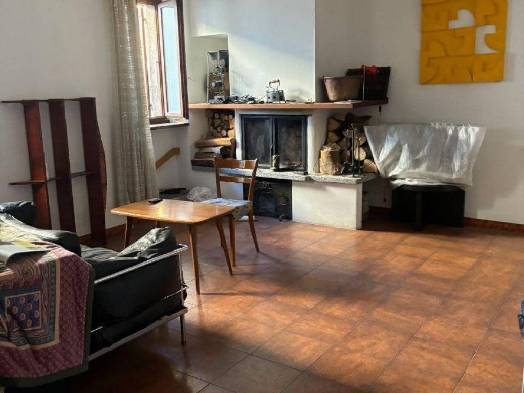 casa indipendente in vendita a Centro Valle Intelvi in zona San Fedele Intelvi
