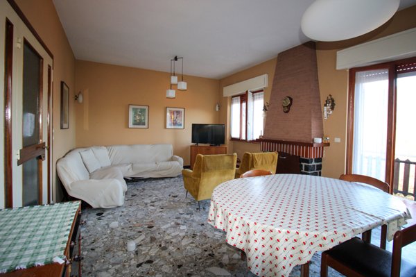 casa indipendente in vendita a Centro Valle Intelvi in zona San Fedele Intelvi