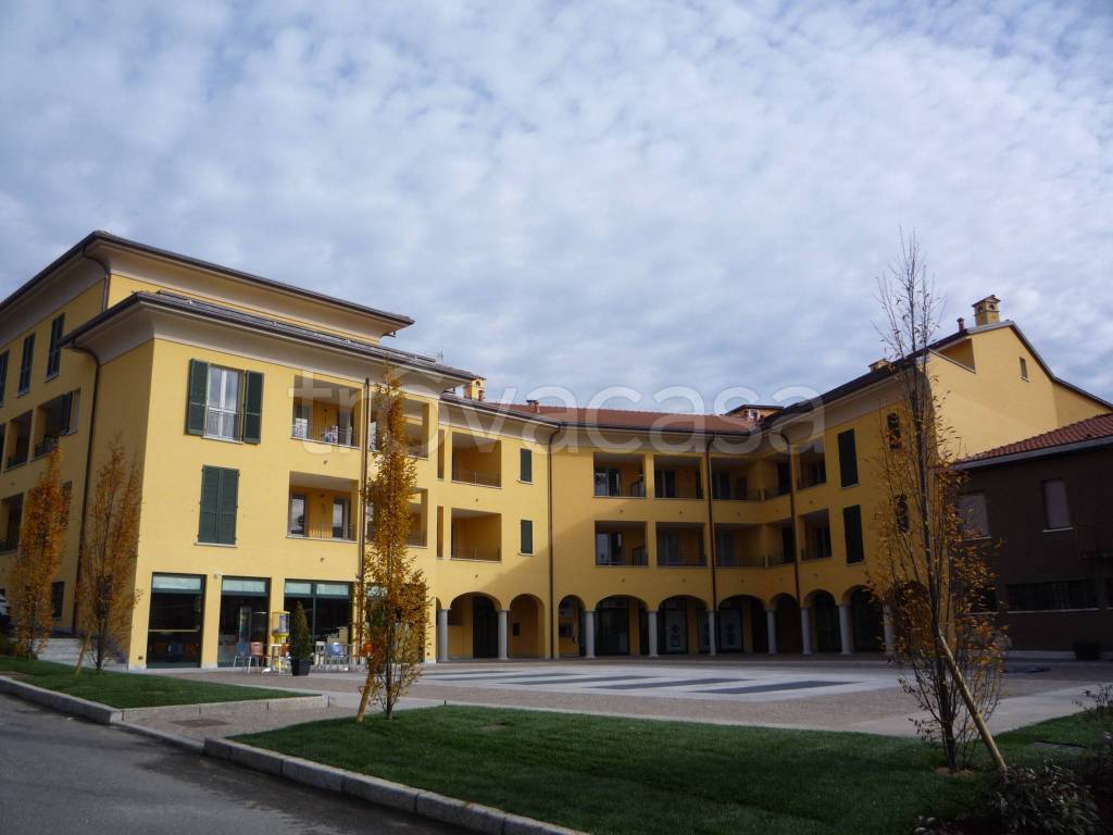 appartamento in vendita a Solbiate con Cagno
