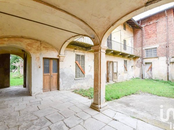 intera palazzina in vendita a Solbiate con Cagno in zona Cagno