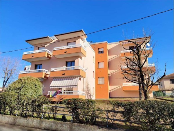 appartamento in vendita a Solbiate con Cagno in zona Solbiate