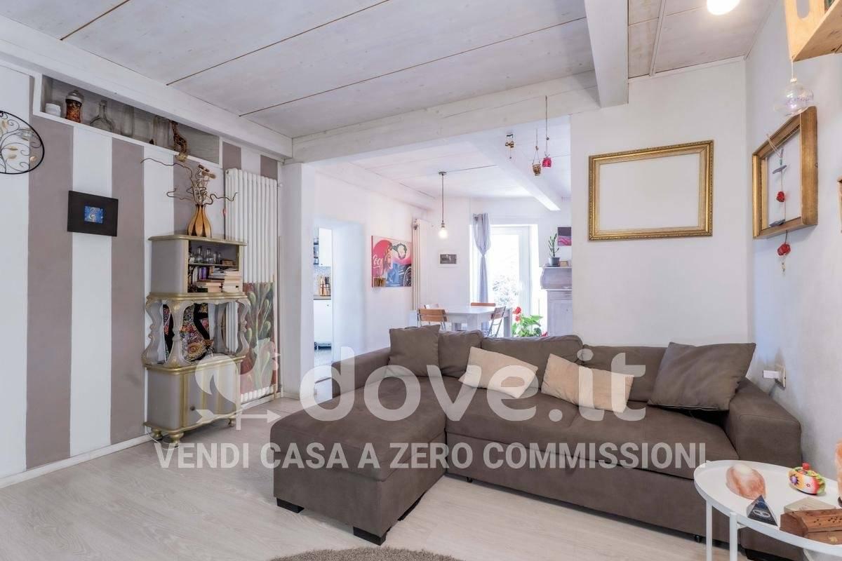 appartamento in vendita a Solbiate con Cagno