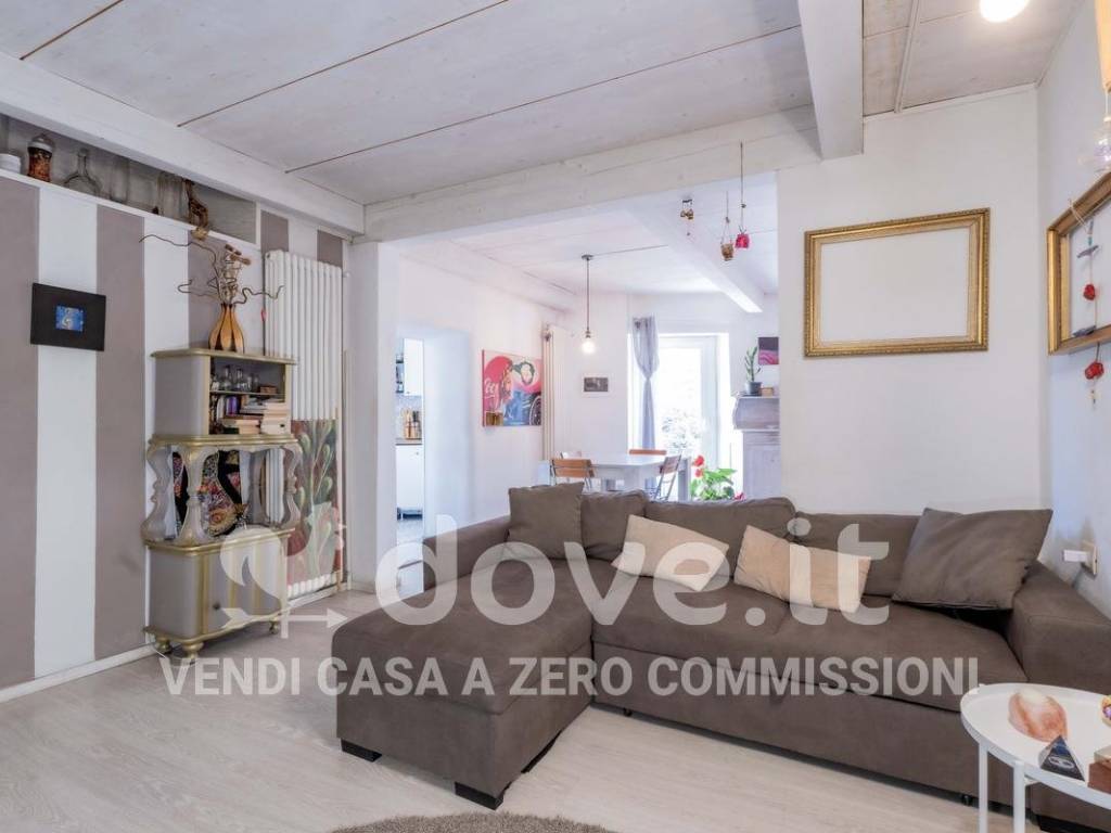 appartamento in vendita a Solbiate con Cagno in zona Solbiate