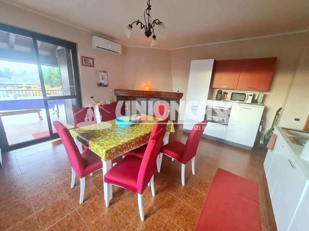 casa indipendente in vendita a Solbiate con Cagno