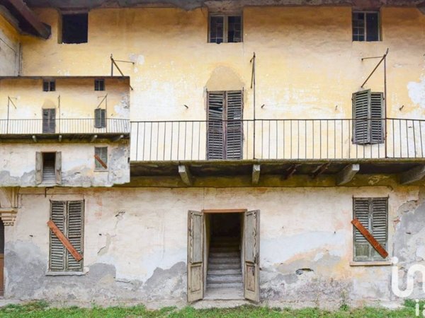 casa indipendente in vendita a Solbiate con Cagno in zona Cagno