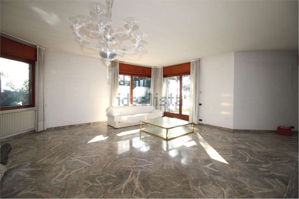 casa indipendente in vendita a Solbiate con Cagno in zona Solbiate