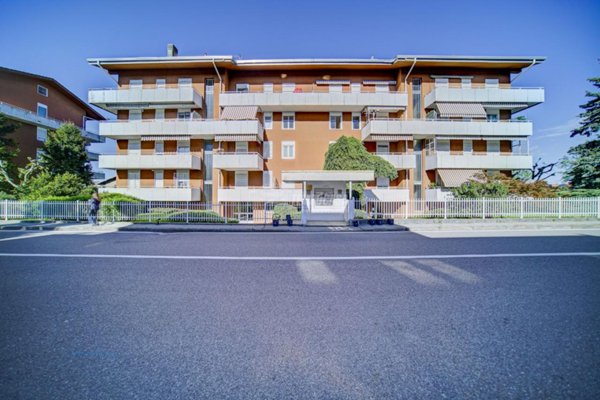 appartamento in vendita a Solbiate con Cagno in zona Solbiate