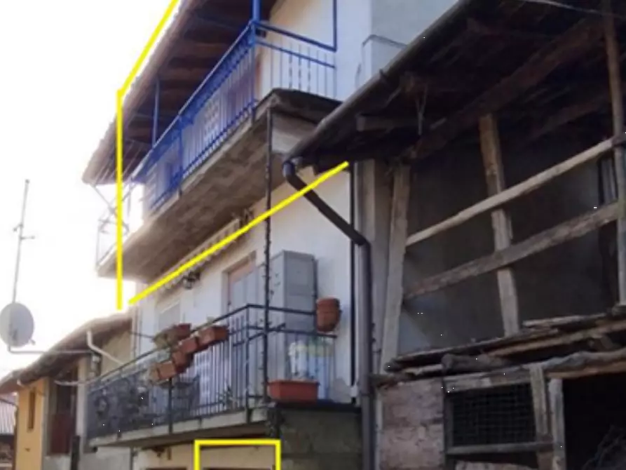 appartamento in vendita a Solbiate con Cagno