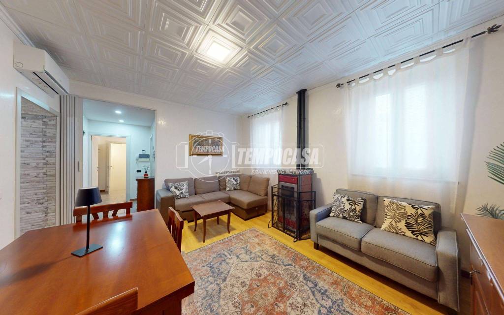 casa indipendente in vendita a Solbiate con Cagno in zona Solbiate