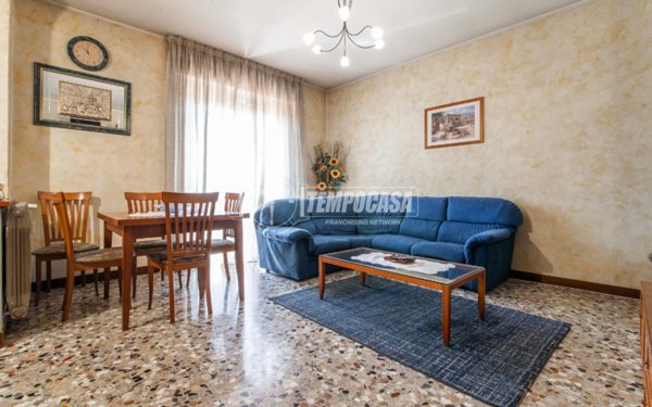 appartamento in vendita a Solbiate con Cagno in zona Solbiate