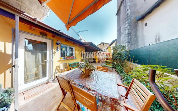 casa indipendente in vendita a Solbiate con Cagno in zona Cagno