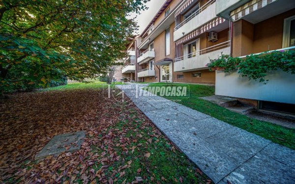 appartamento in vendita a Solbiate con Cagno in zona Solbiate