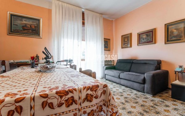 appartamento in vendita a Solbiate con Cagno in zona Solbiate