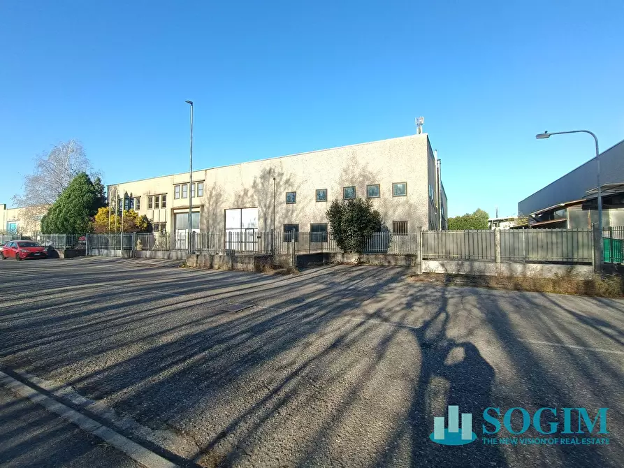 capannone in vendita a Solbiate con Cagno