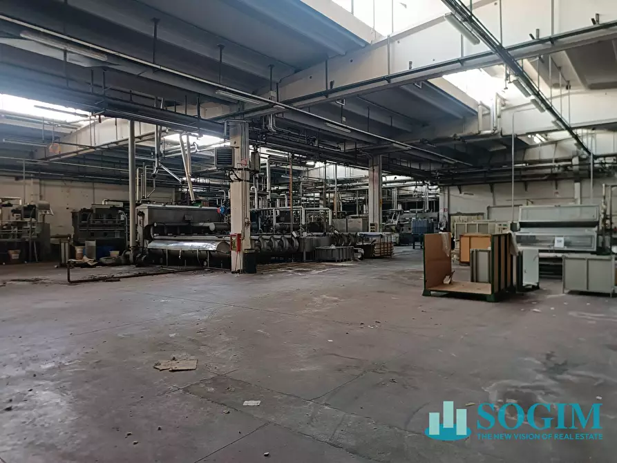 capannone in vendita a Solbiate con Cagno