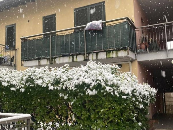 appartamento in vendita a Solbiate con Cagno in zona Cagno