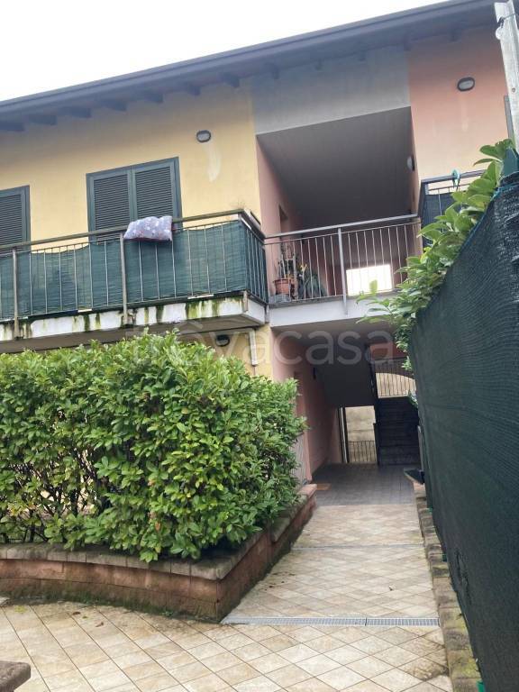 appartamento in vendita a Solbiate con Cagno in zona Cagno