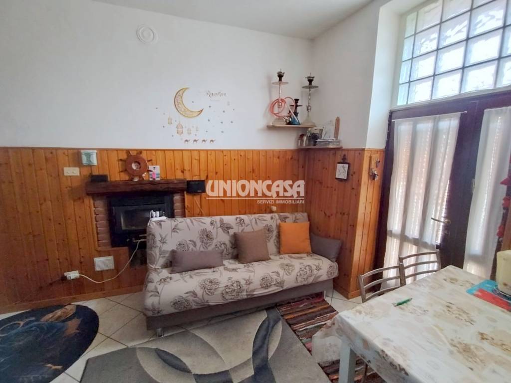 appartamento in vendita a Solbiate con Cagno in zona Solbiate