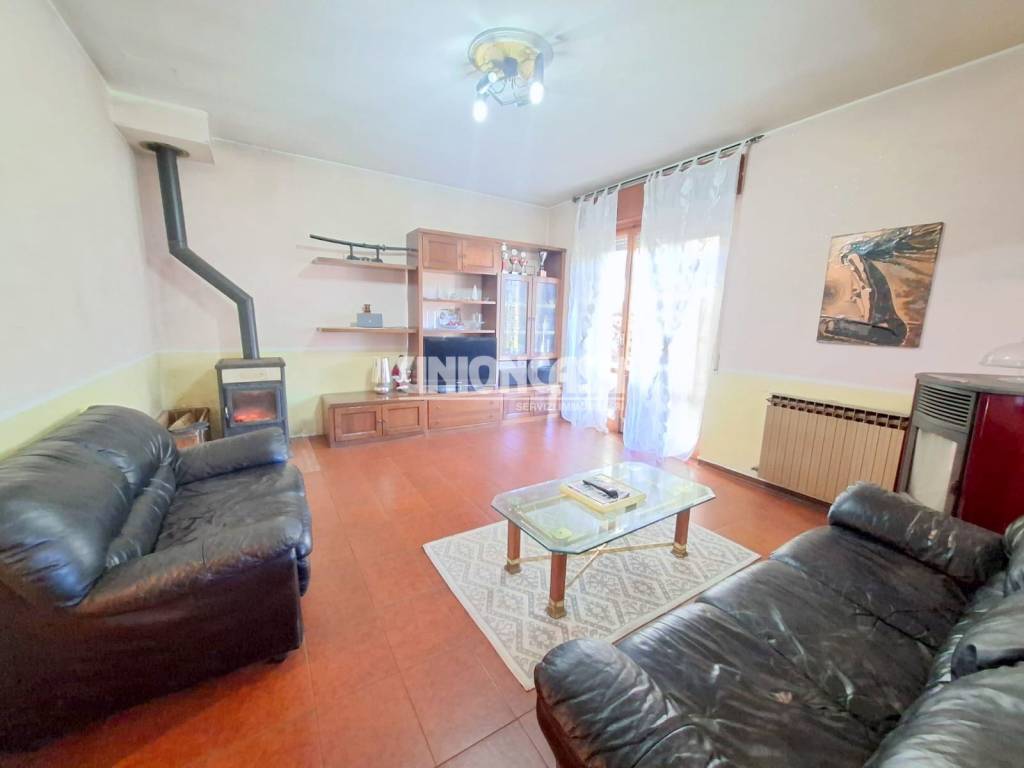 appartamento in vendita a Solbiate con Cagno