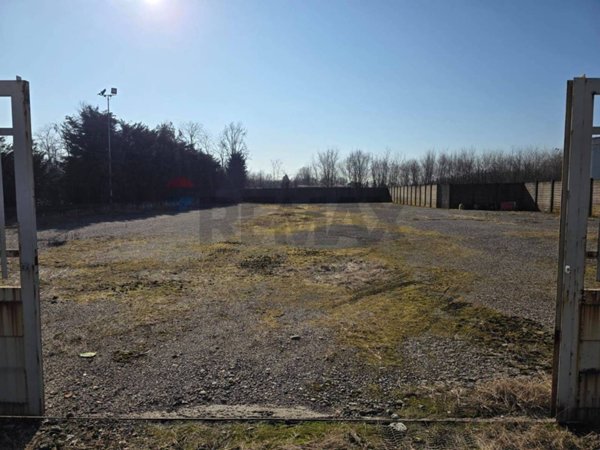 terreno agricolo in vendita a Solbiate con Cagno in zona Solbiate