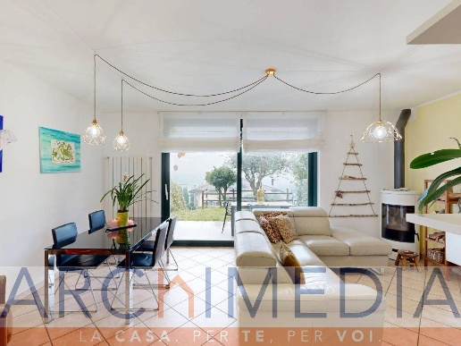 casa indipendente in vendita a Solbiate con Cagno