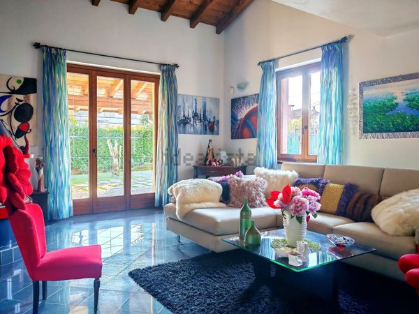 casa indipendente in vendita a Solbiate con Cagno in zona Cagno