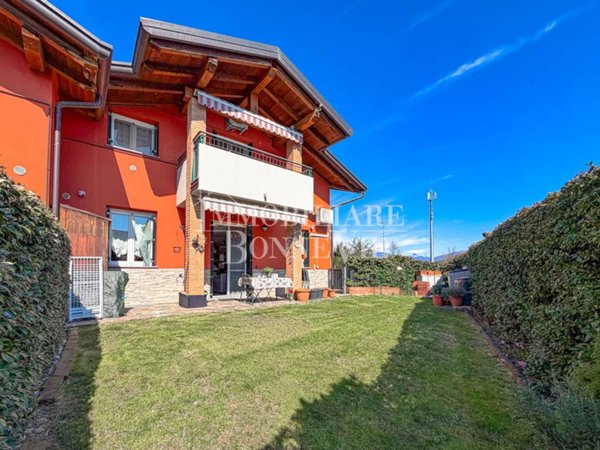 appartamento in vendita a Solbiate con Cagno in zona Cagno