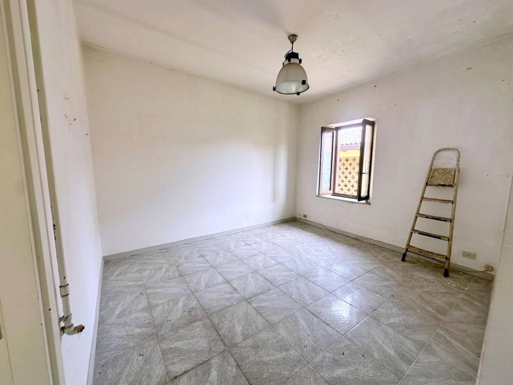 appartamento in vendita a Solbiate con Cagno in zona Solbiate