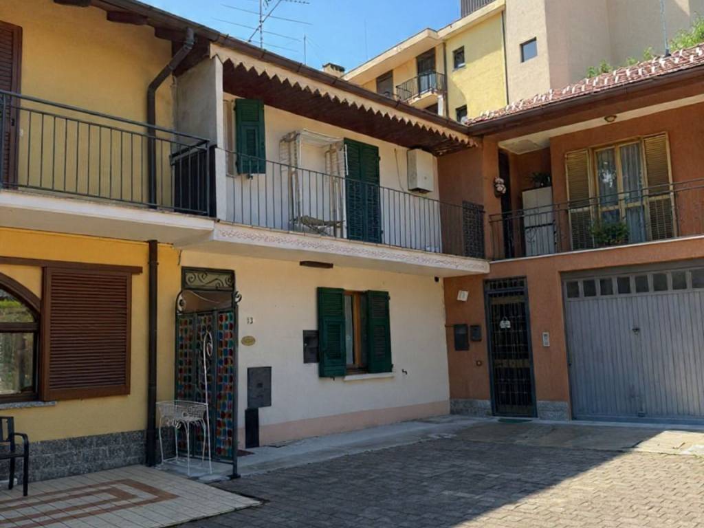 appartamento in vendita a Solbiate con Cagno