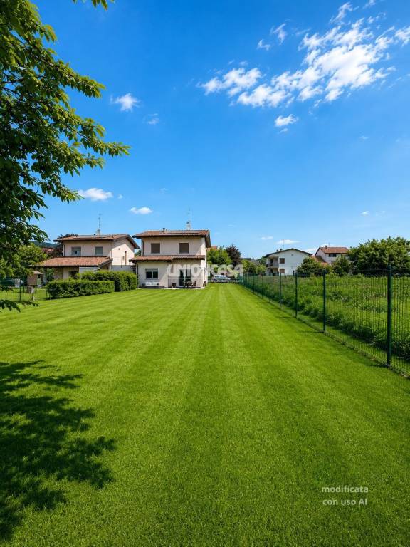 casa indipendente in vendita a Solbiate con Cagno in zona Concagno