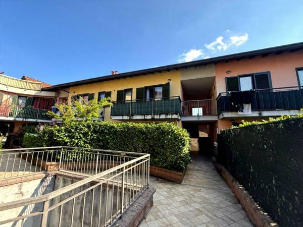 appartamento in vendita a Solbiate con Cagno in zona Cagno