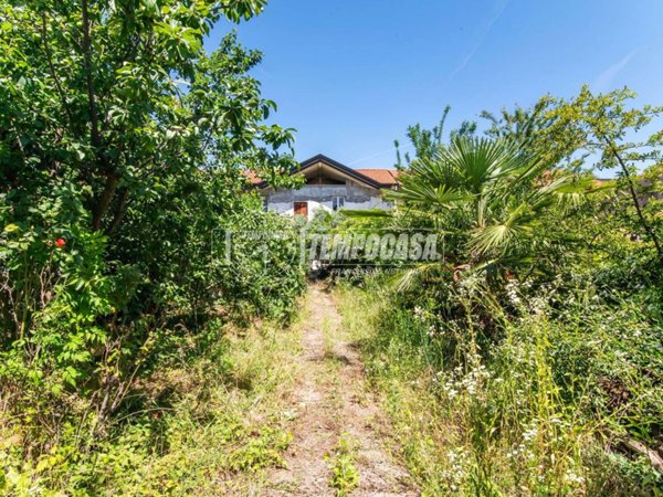casa indipendente in vendita a Solbiate con Cagno in zona Solbiate
