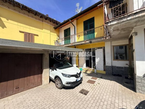 casa indipendente in vendita a Solbiate con Cagno in zona Cagno