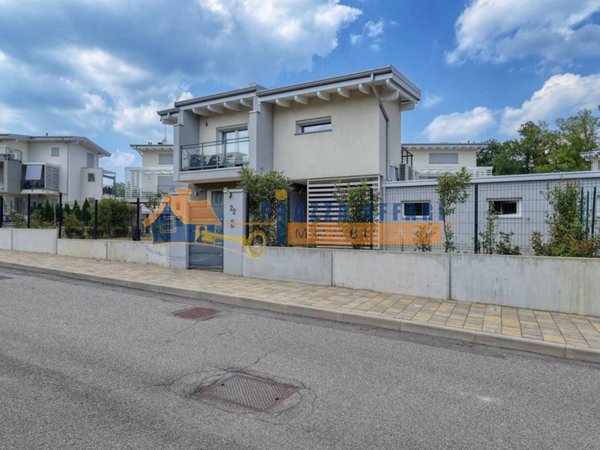 casa indipendente in vendita a Solbiate con Cagno in zona Solbiate