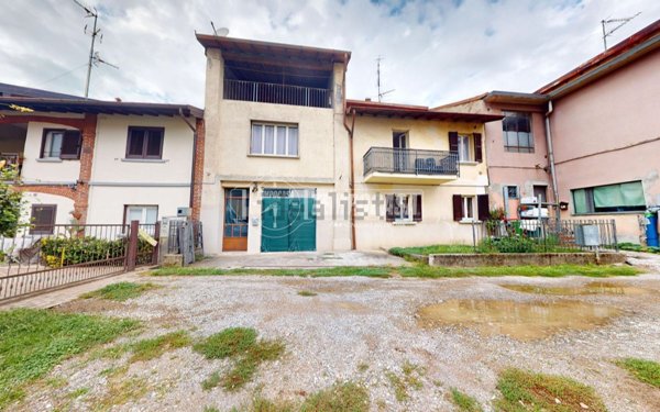casa indipendente in vendita a Solbiate con Cagno in zona Concagno