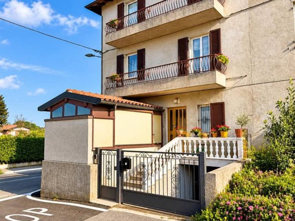 appartamento in vendita a Solbiate con Cagno in zona Cagno