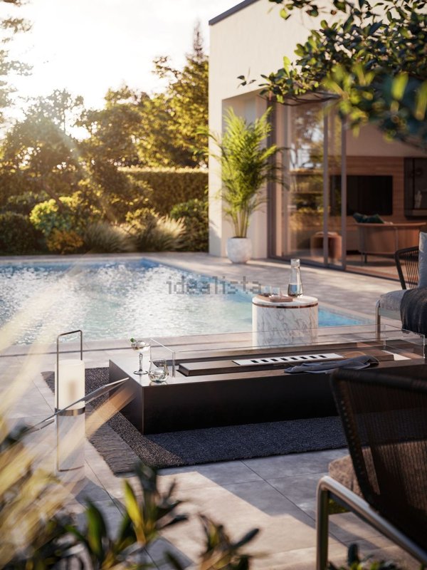 casa indipendente in vendita ad Uggiate con Ronago in zona Ronago