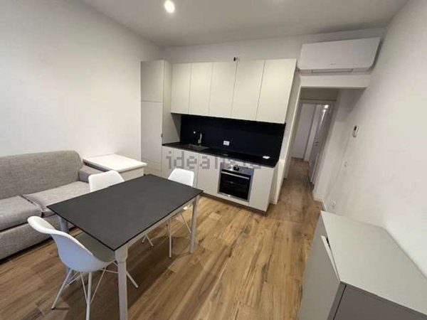 appartamento in vendita ad Uggiate con Ronago