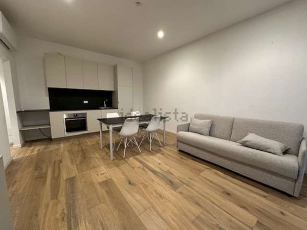 appartamento in vendita ad Uggiate con Ronago