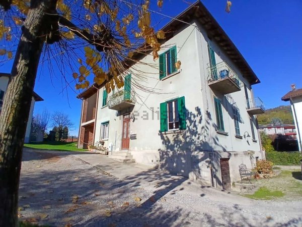 appartamento in vendita ad Uggiate con Ronago