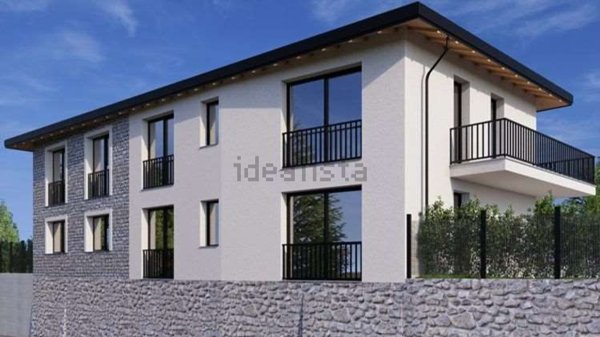 appartamento in vendita ad Uggiate con Ronago