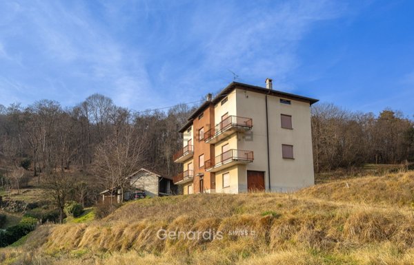 appartamento in vendita ad Uggiate con Ronago