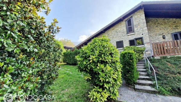 casa indipendente in vendita ad Uggiate con Ronago