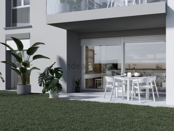 appartamento in vendita ad Uggiate con Ronago